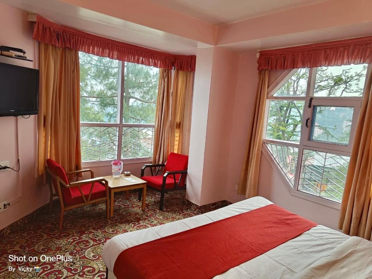 The Boho Near Mall Road 西姆拉 外观 照片